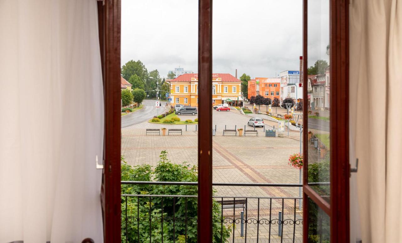 2- Postelova Izba S Kupelnou Emka V Penzion Trstená Extérieur photo